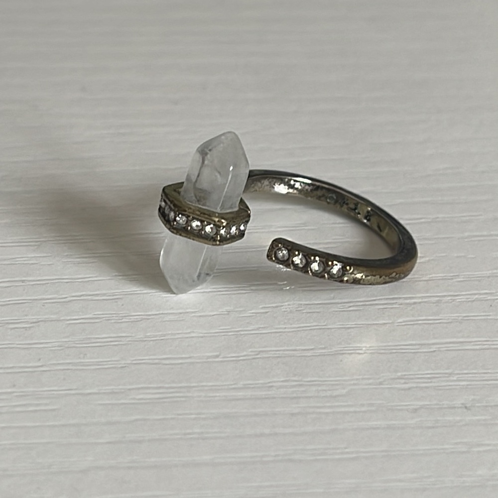 Crystal Ring - Picture 2 of 7